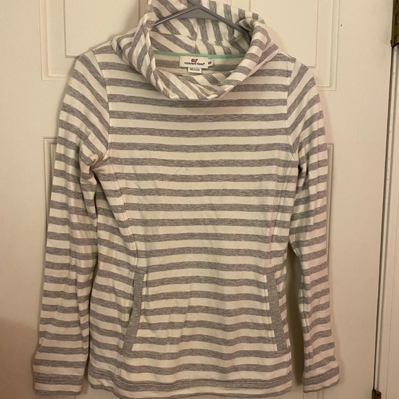 Vineyard Vines sweatshirt - Picture 1 of 2